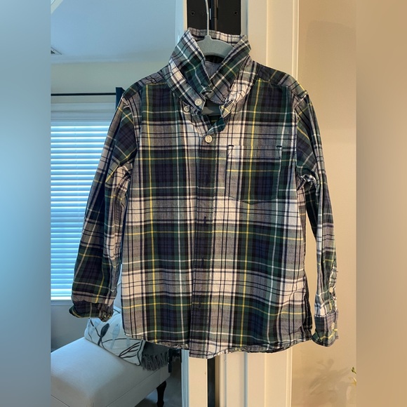 Carter's Boys Long Sleeve Button Down - Size 6 (Bundle for Discount) - Picture 1 of 3